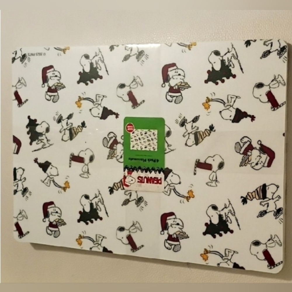 Peanuts Snoopy 4 Pack Placemats -